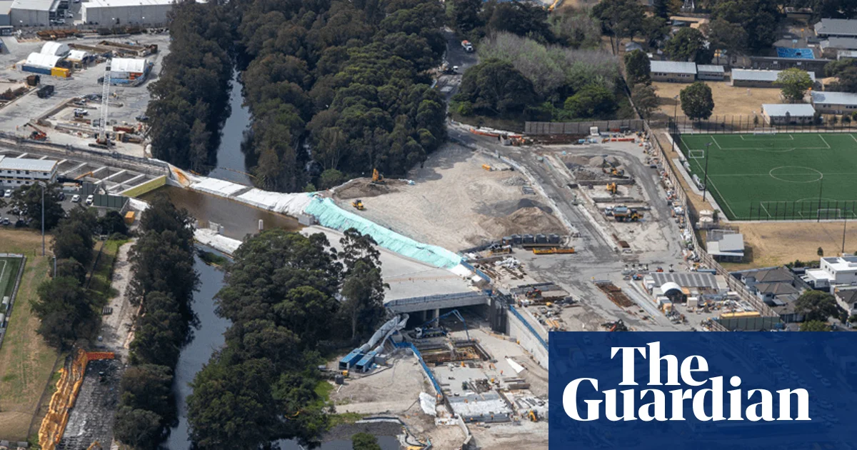 Sydney’s ‘unbuildable motorway’ to be completed after two-year delay caused by sinkholes | New South Wales