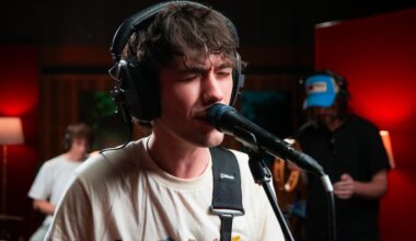 The Tullamarines cover Fleetwood Mac's 'The Chain' for Like A Version
