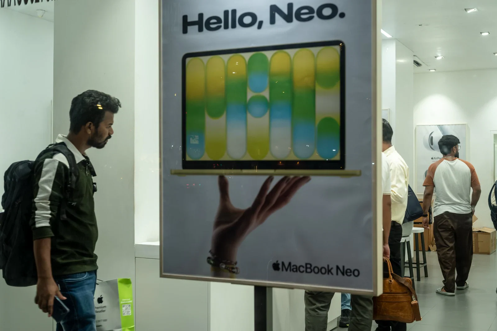 Apples high-end configurations now cost nearly Rs 1 lakh more than before.