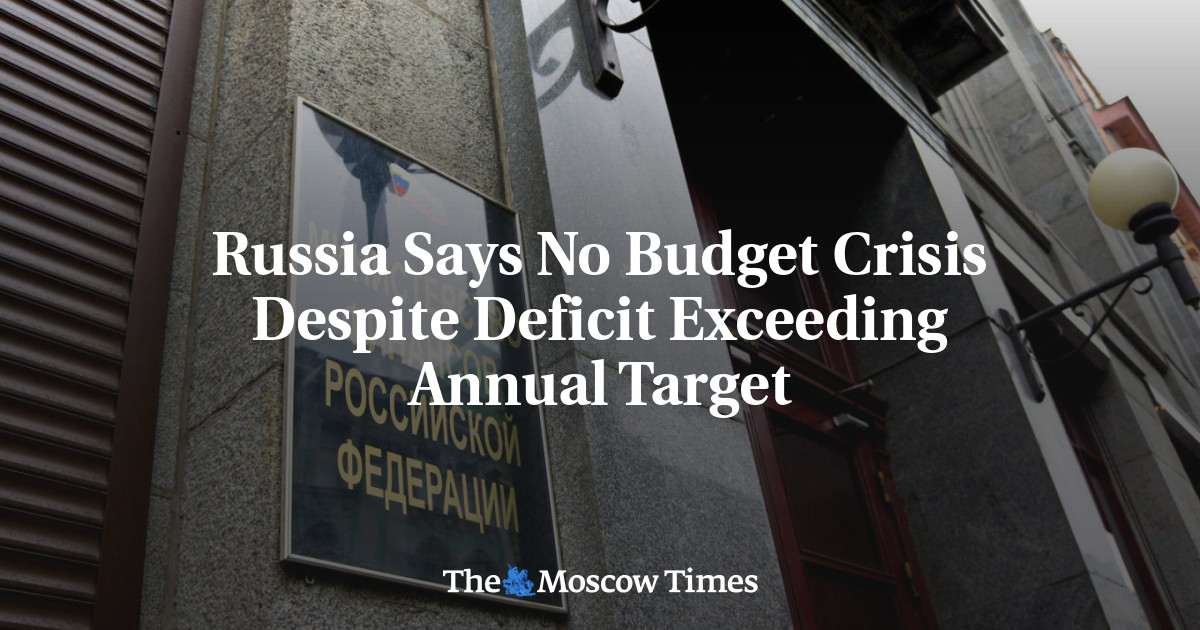 Russia Says No Budget Crisis Despite Deficit Exceeding Annual Target