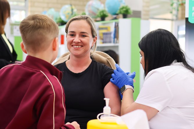 Connolly Primary School has partnered with Kinross Pharmacy to offer optional after-school flu clinics.