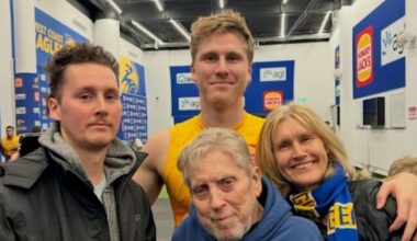 West Coast Eagles key defender Harry Edwards shares heartbreaking family update