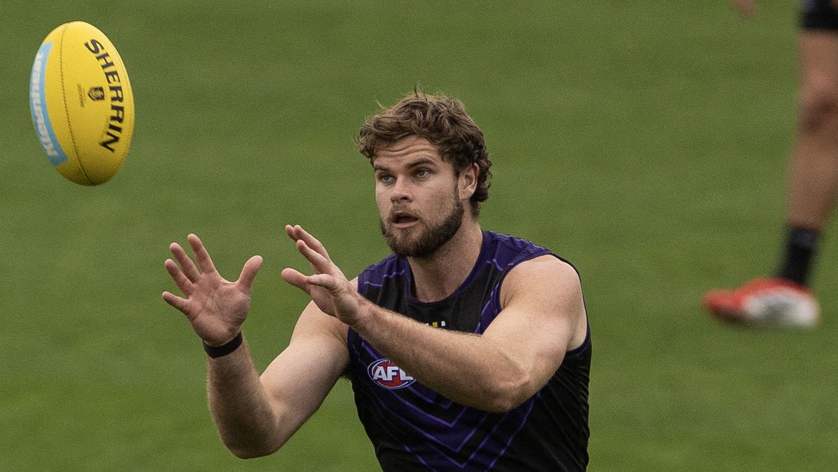 Fremantle Dockers coach Justin Longmuir hints Sean Darcy’s AFL return is imminent