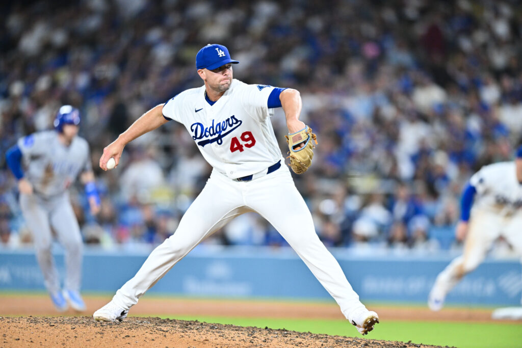 Dodgers Notes: Treinen, McDermott, Stewart, Snell