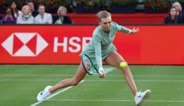 Over two days, local wild card Boulter upsets Fernandez at Queen's