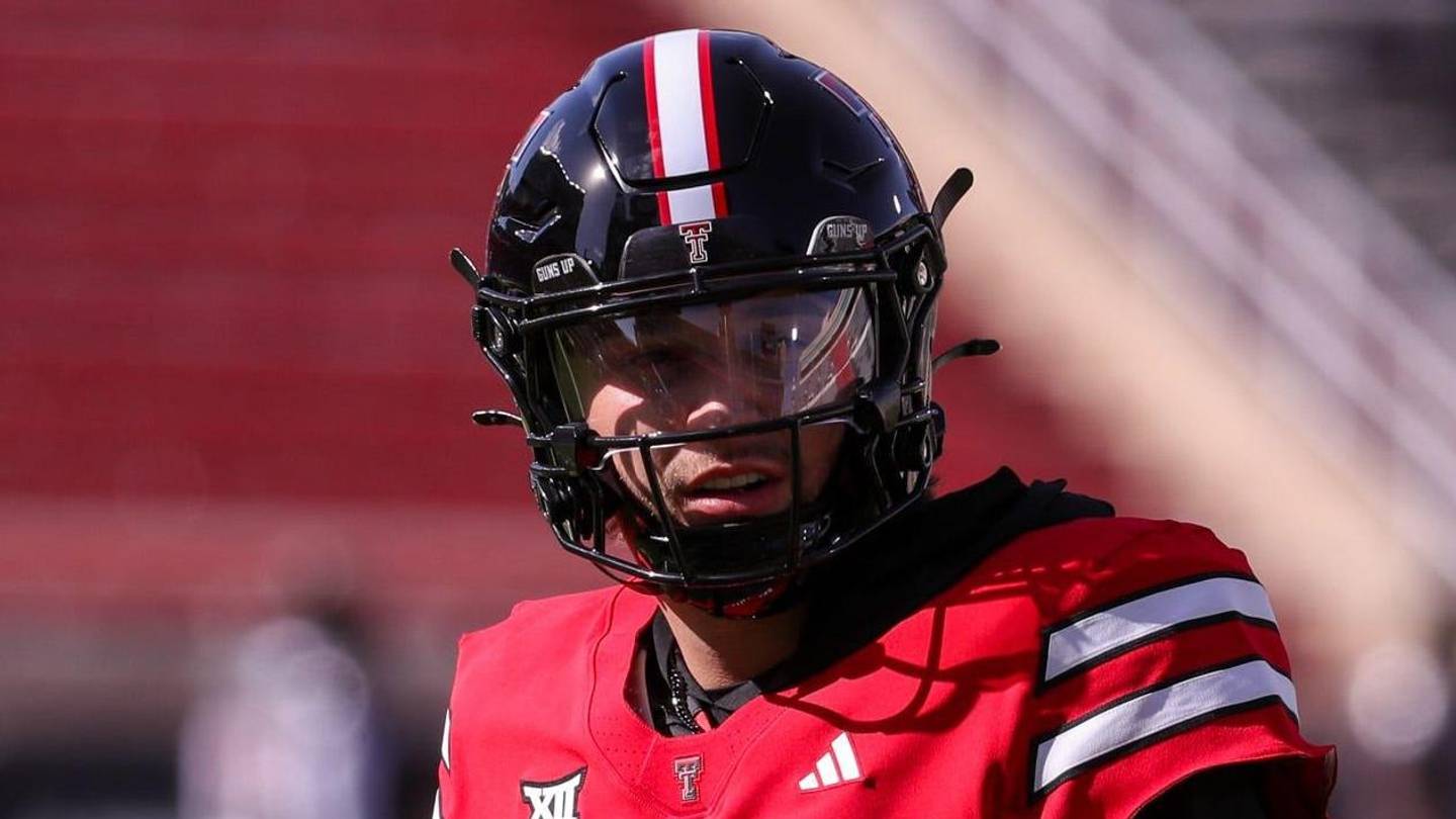 Texas Tech quarterback Brendan Sorsby