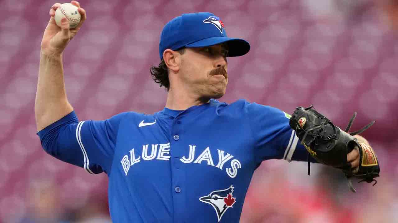 Blue Jays' Shane Bieber roughed up in triple-A rehab outing