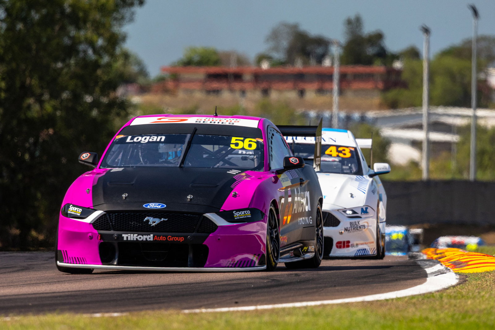 Campbell Logan leads Lochie Dalton in Darwin