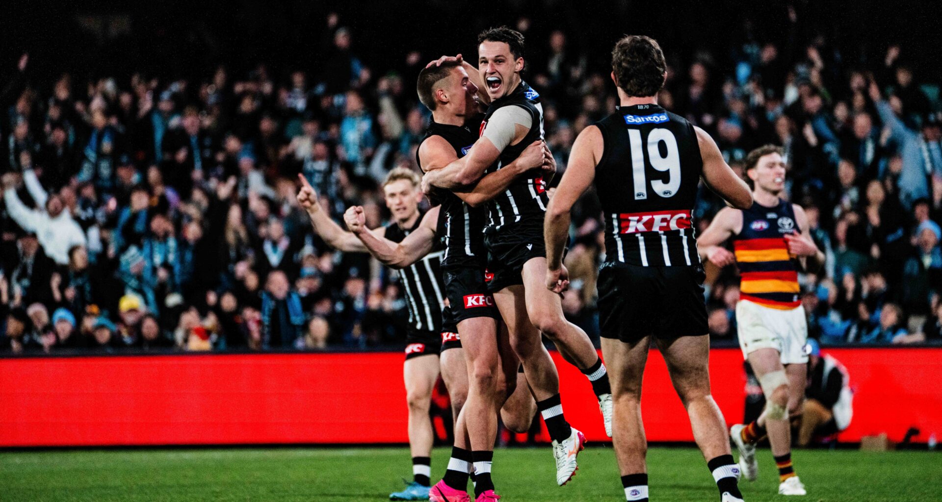 Match report: Power dent Crows' top-four hopes with dominant Showdown win