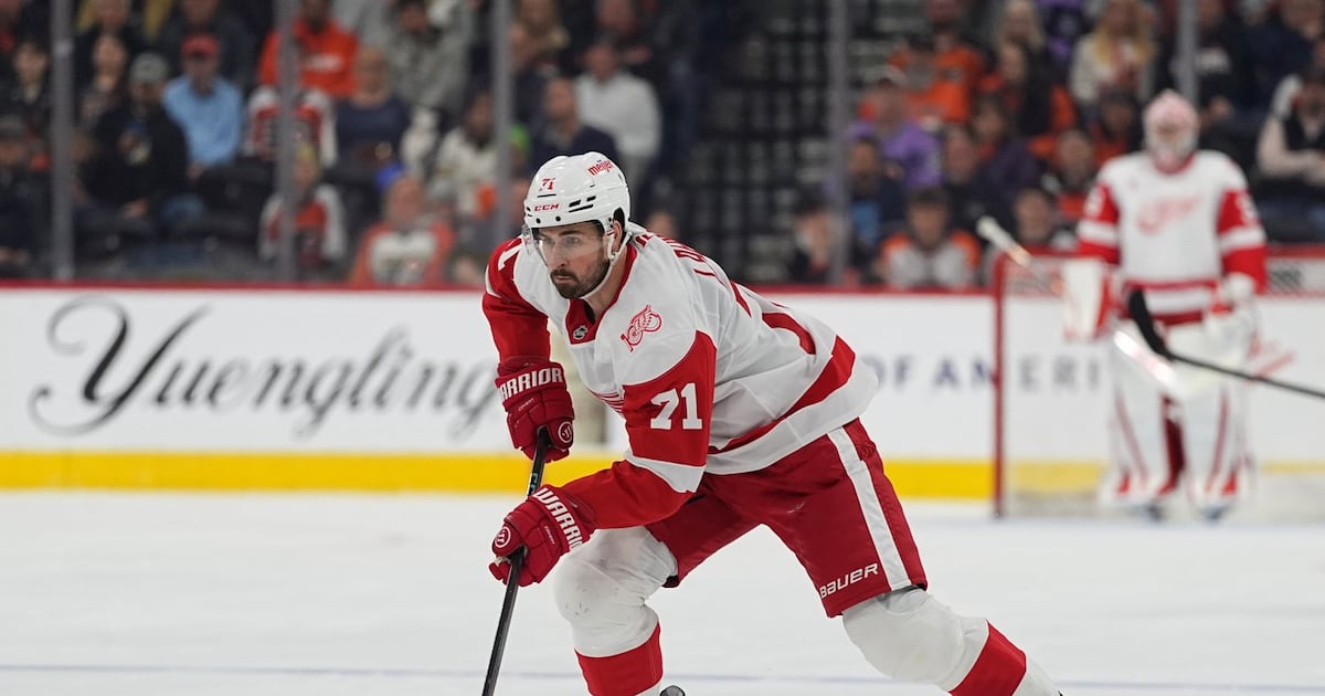 Steve Yzerman asks Dylan Larkin’s agent to expand trade list beyond three teams