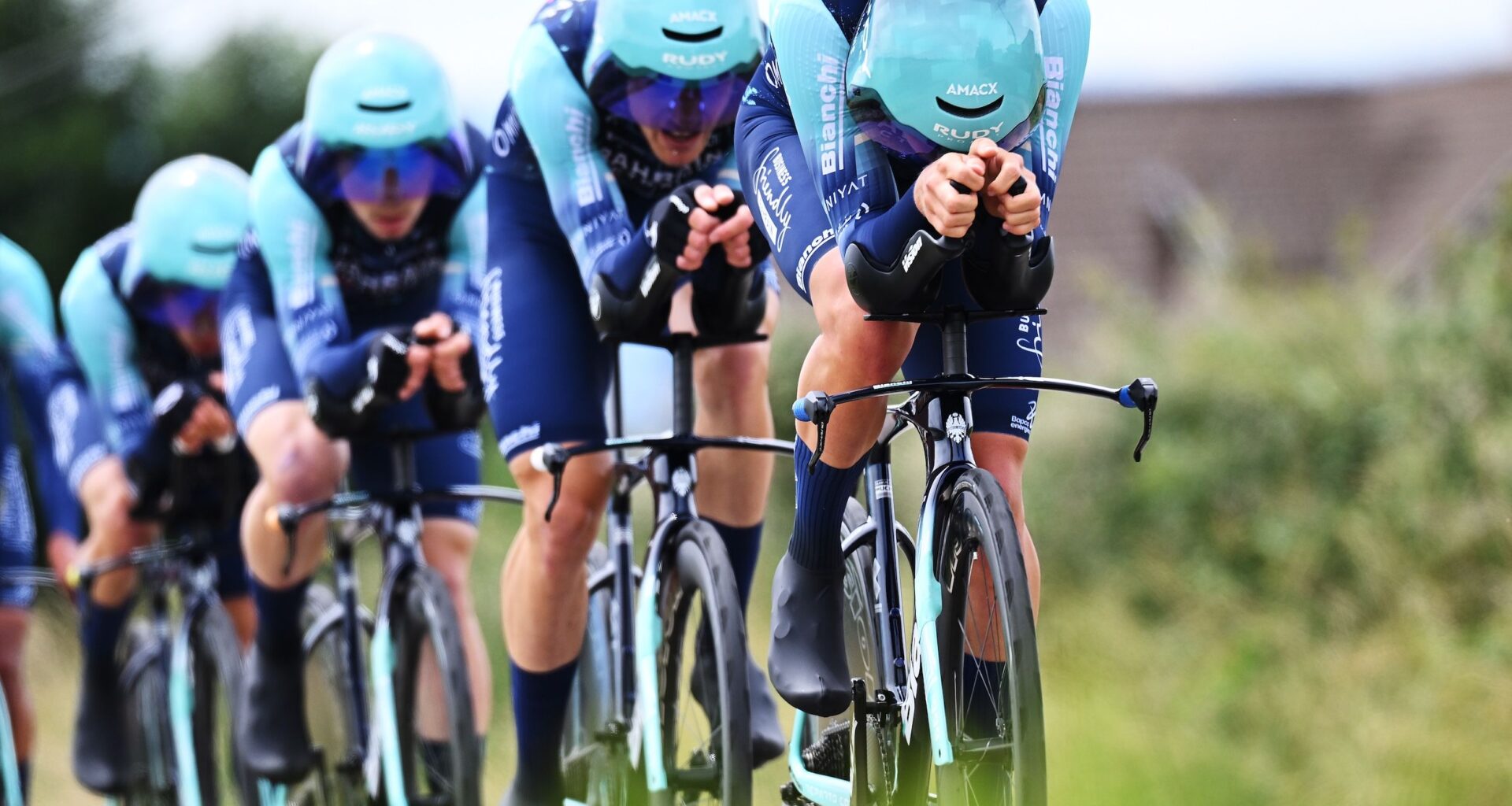 Multi-coloured bar tape at the Tour de France? Bahrain Victorious emulate Dowsett's TTT hack at Tour Auvergne-Rhône-Alpes