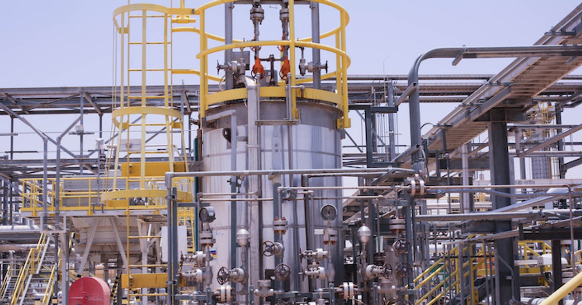 Africa's largest refinery reduces the amount of clean fuel being imported into West Africa