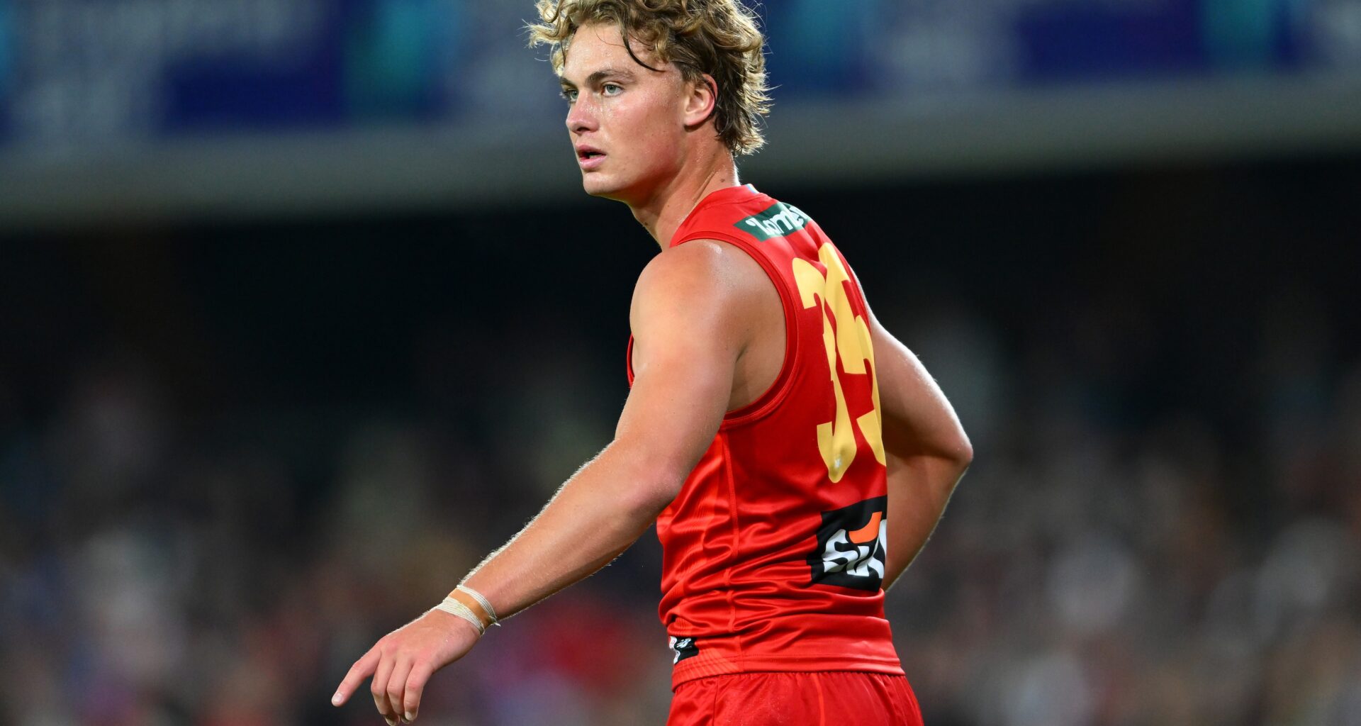 Unflappable young Sun a Rising Star after three games