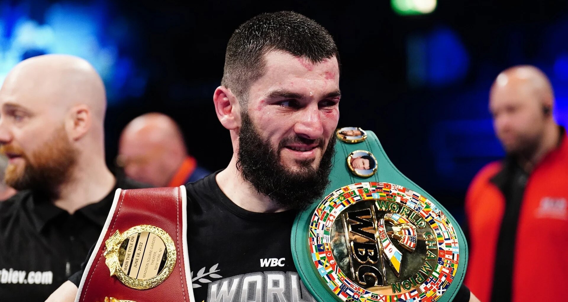 Beterbiev blasts Benavidez for backing out of planned bout