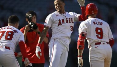 Former MLB player, 26, intends to play college football at SMU
