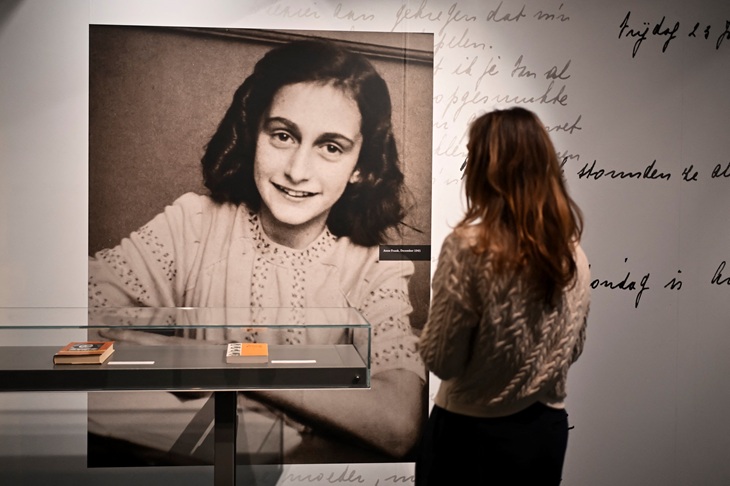 Australian schools must teach Anne Frank