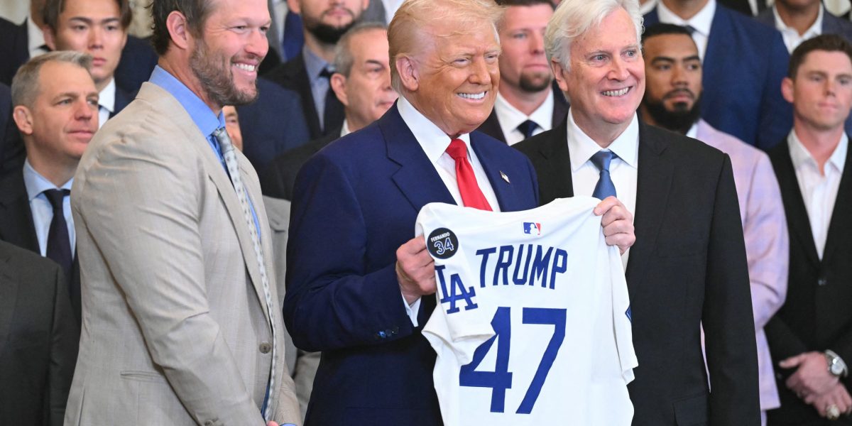 Trump says he supports salary cap for Major League Baseball