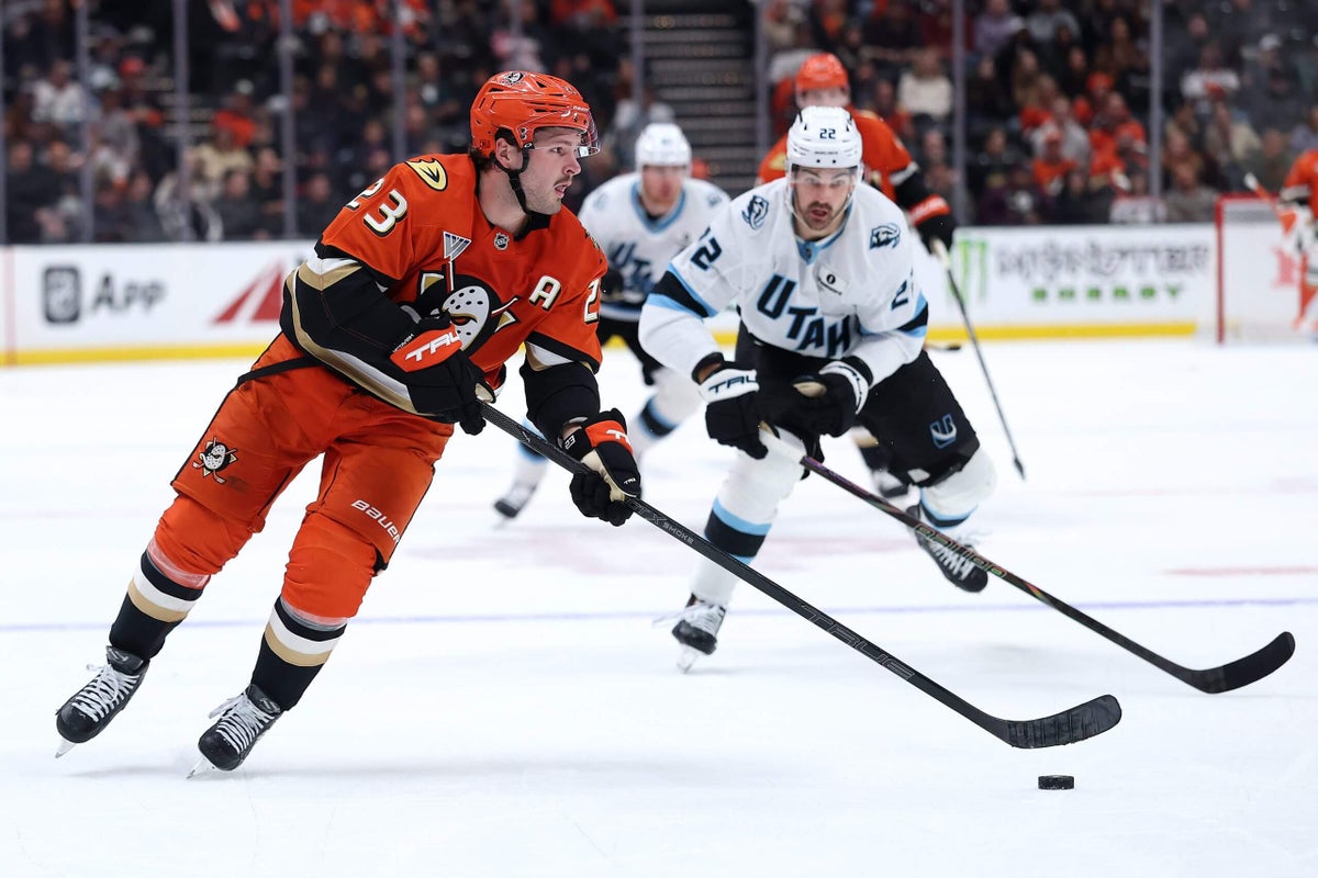 How would Anaheim’s Mason McTavish fit with the Blues?
