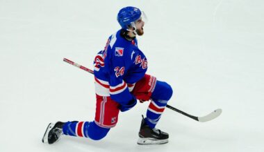 Blackhawks trade prospect Jack Pridham to Lightning before NHL Draft re-entry deadline