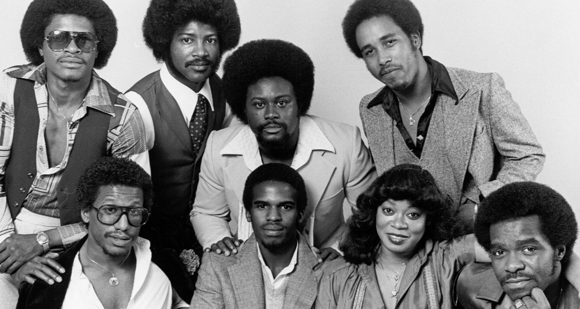 3 Niche Songs From 1971 That Every 70s Teen Seemed To Know by Heart