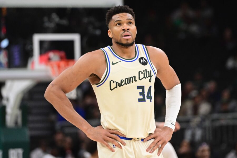 Giannis "Focused" On Getting Traded To Heat
