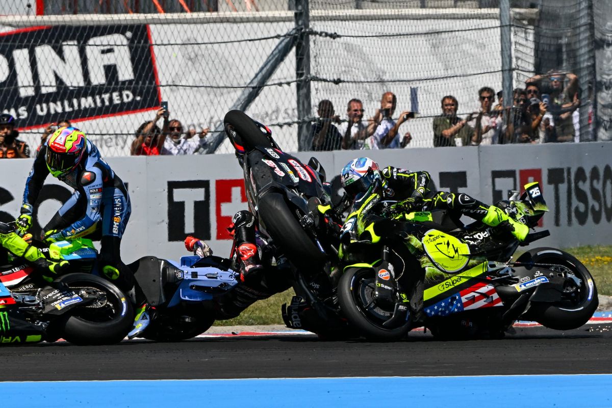 Martin penalised for MotoGP pile-up that took Bezzecchi out