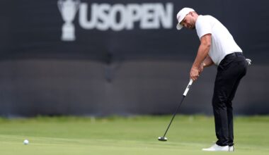 Wyndham Clark hits a putt