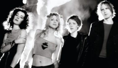 Hole: Celebrity Skin Album Review
