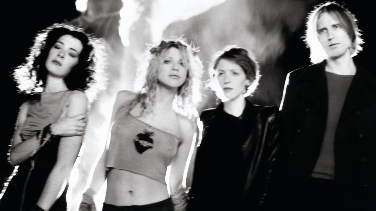 Hole: Celebrity Skin Album Review
