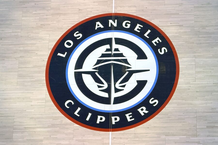 Draft Rumors: Clippers, Boozer, Acuff, Flemings, Carr, Burries