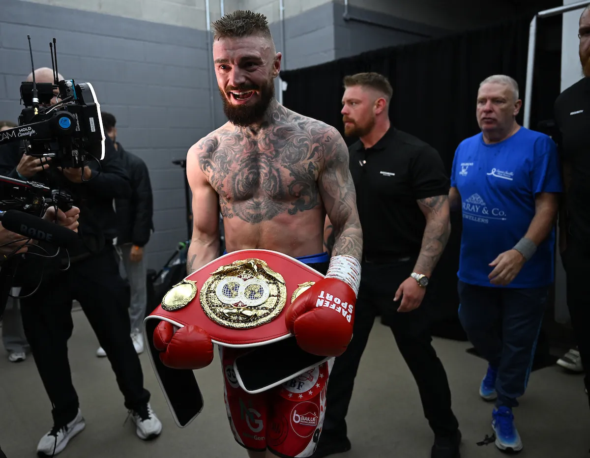 Mauricio Sulaiman: "Mikaelian MUST Fight Benavidez, Usyk Ordered to Face Kabayel"