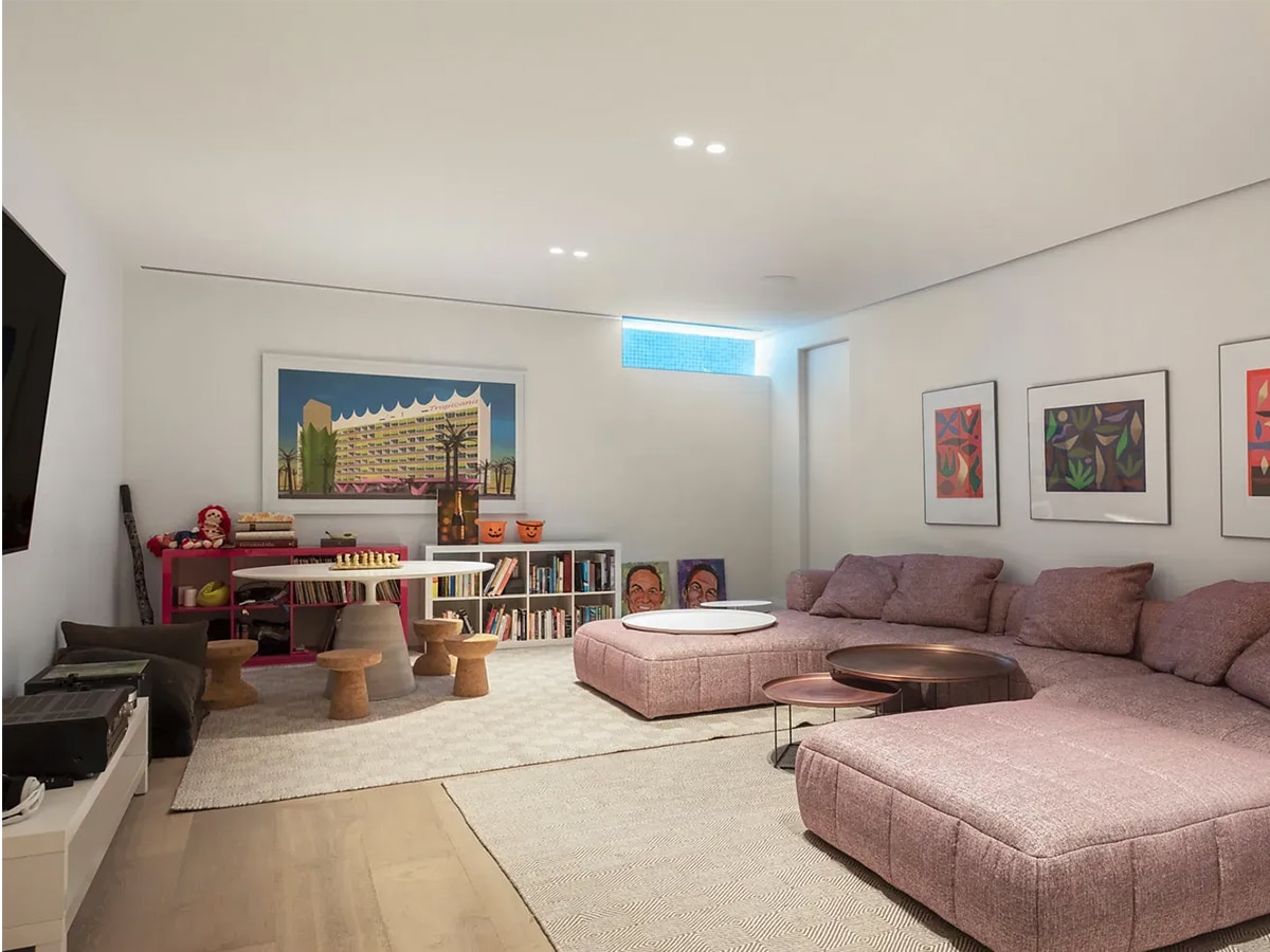 Melbourne bat cave mansion 0009 imgi 3 2018314493 15 1 230127 124035 w1600 h1067