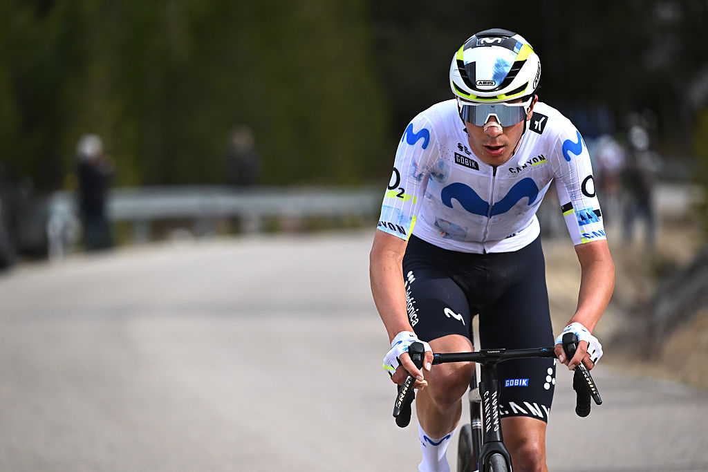 QUERALT, SPAIN - MARCH 28: Cian Uijtdebroeks of Belgium and Team Movistar competes in the chase group during the 105th Volta a Catalunya 2026, Stage 6 a 158.2km stage from La Berga to Queralt 1133m / #UCIWT / on March 28, 2026 in Queralt, Spain. (Photo by Szymon Gruchalski/Getty Images)
