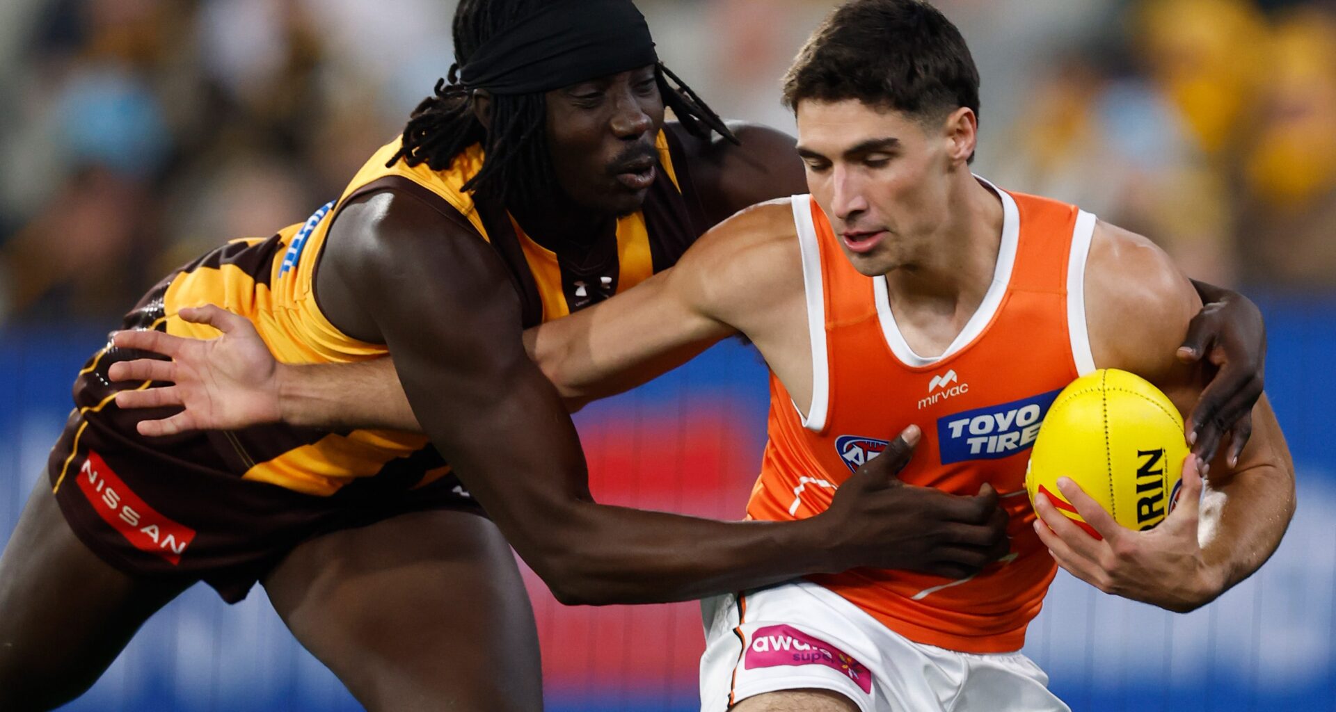 Hawks, Giants lock in final teams for MCG clash. LIVE from 7.40pm AEST