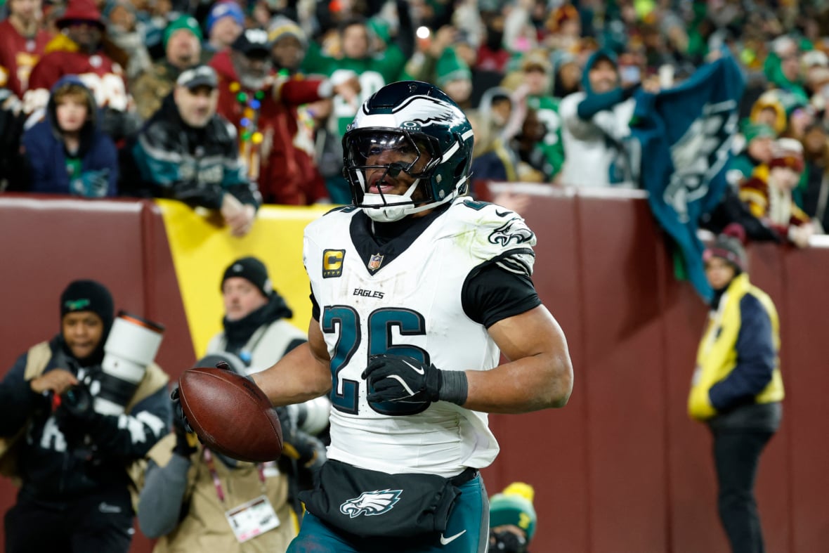 10 NFL Teams Who Could Be a Blockbuster Trade Away From a Super Bowl Win