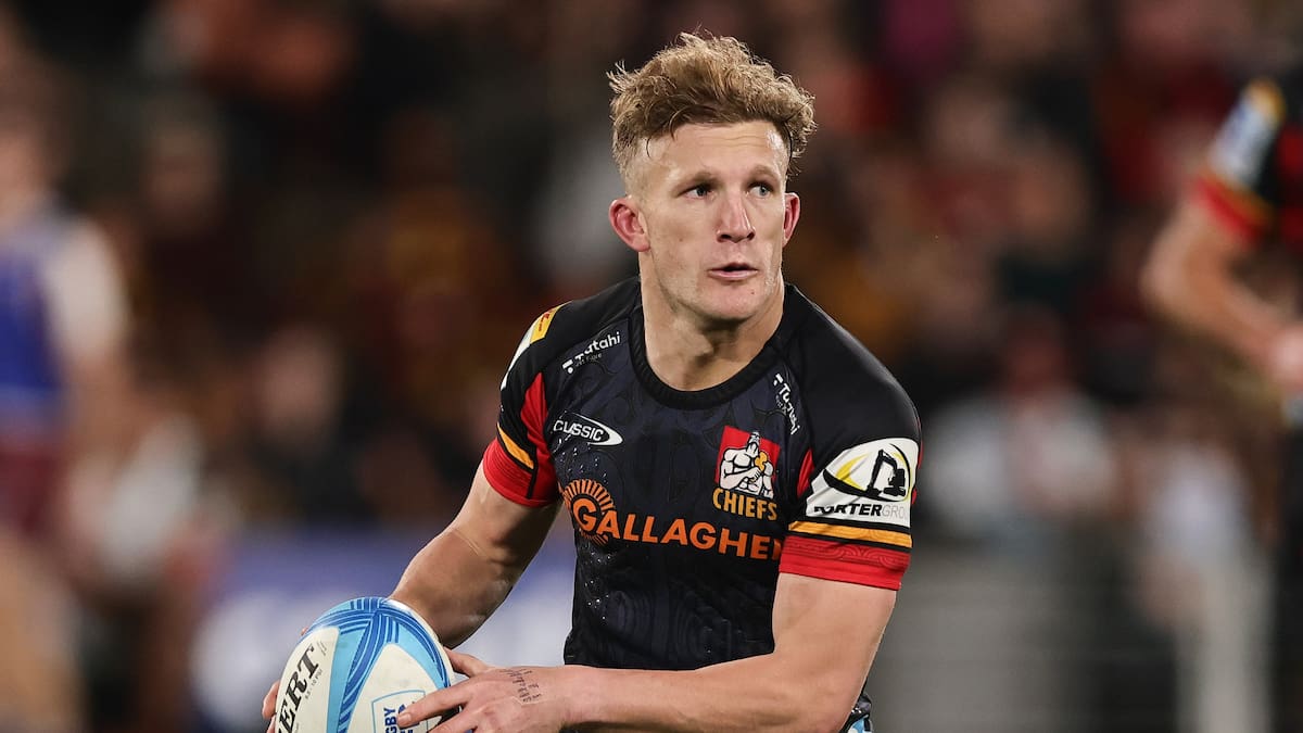 Super Rugby Pacific: Why the Chiefs and Hurricanes will reach the final - Liam Napier