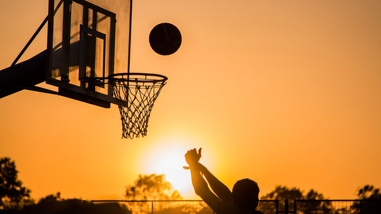 3 investing lessons from a basketball upset