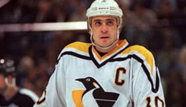 Ron Francis and Kyle Dubas go way back. They’re finally working together with the Penguins.