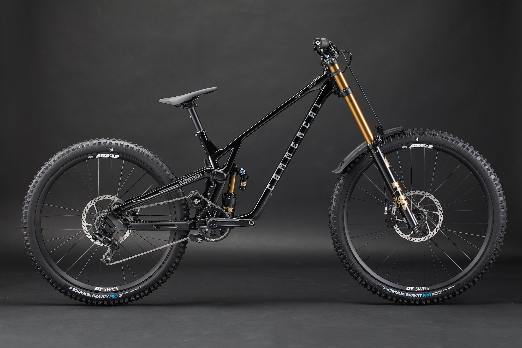 studio profile image of the Commencal Supreme DH V5.2 Signature build