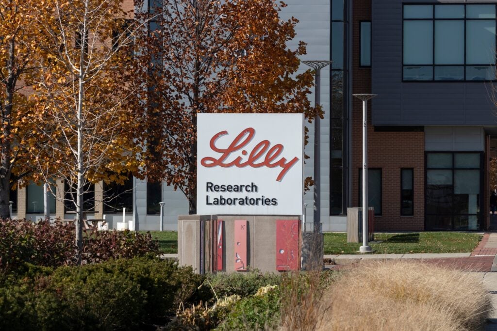 LLY Logo