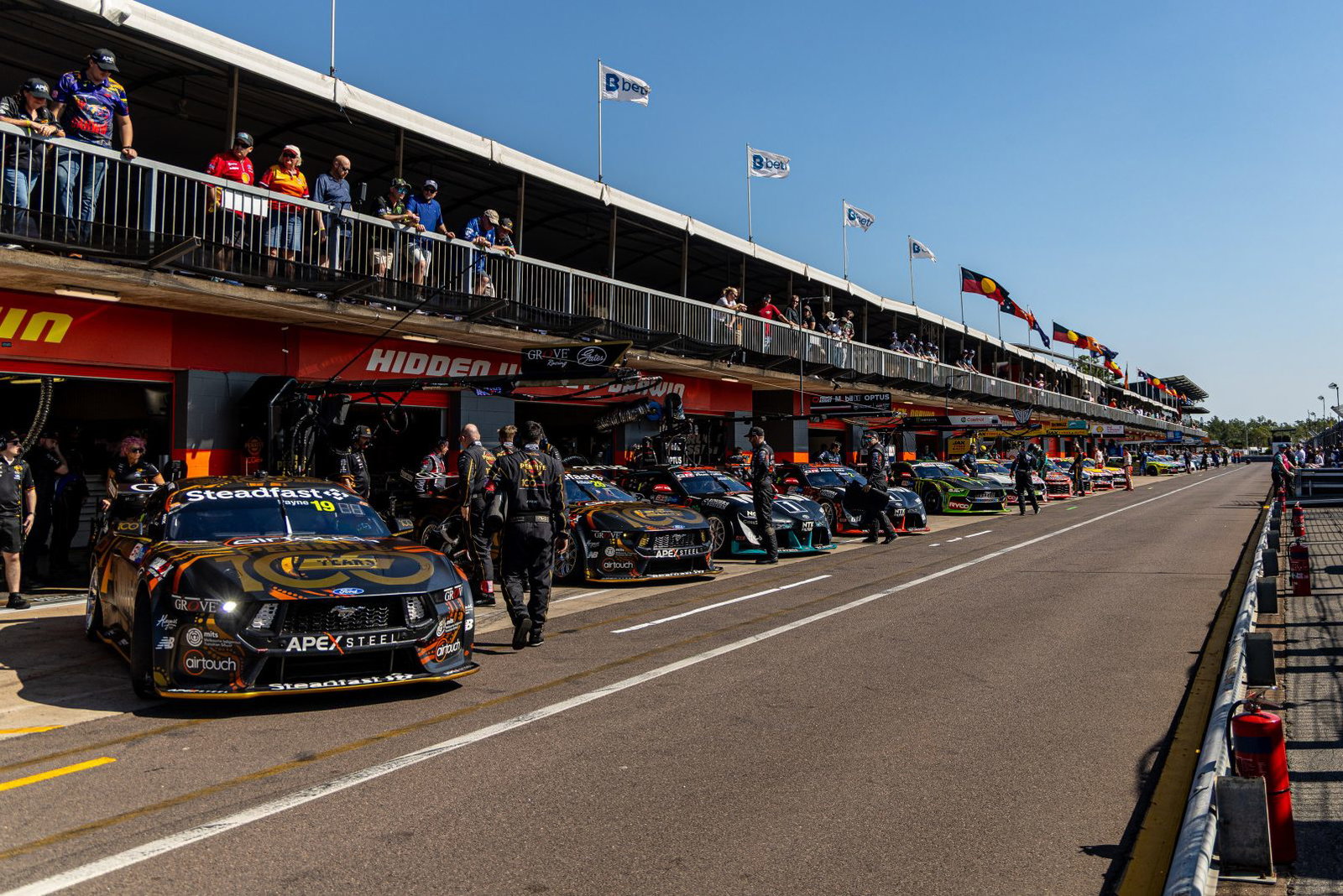 Grove Racing demotes Triple Eight in Townsville pit lane order