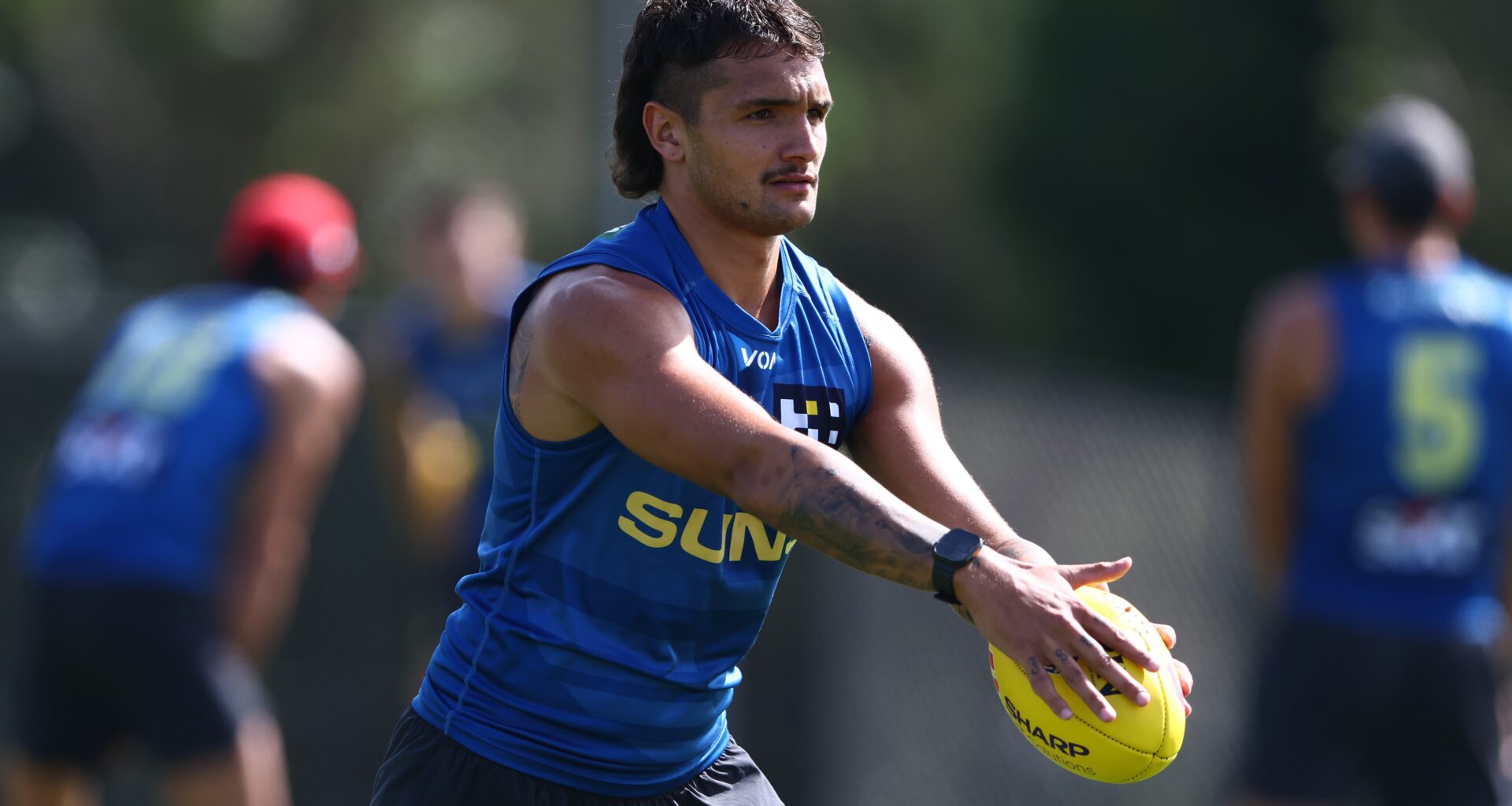Experienced ins + debuts for VFL QClash