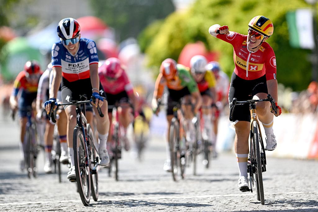 Tour-de-Pologne-Women-Linda-Zanetti-wins-stage-2-cobbled-sprint-1
