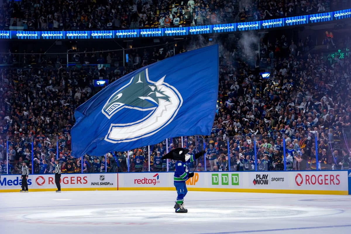 NHL prospect experts praise Canucks’ hire of Daren Hermiston