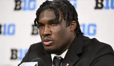 Patriots Stick To NFL Trend With 2nd-Rd Pick Refusing To Sign image