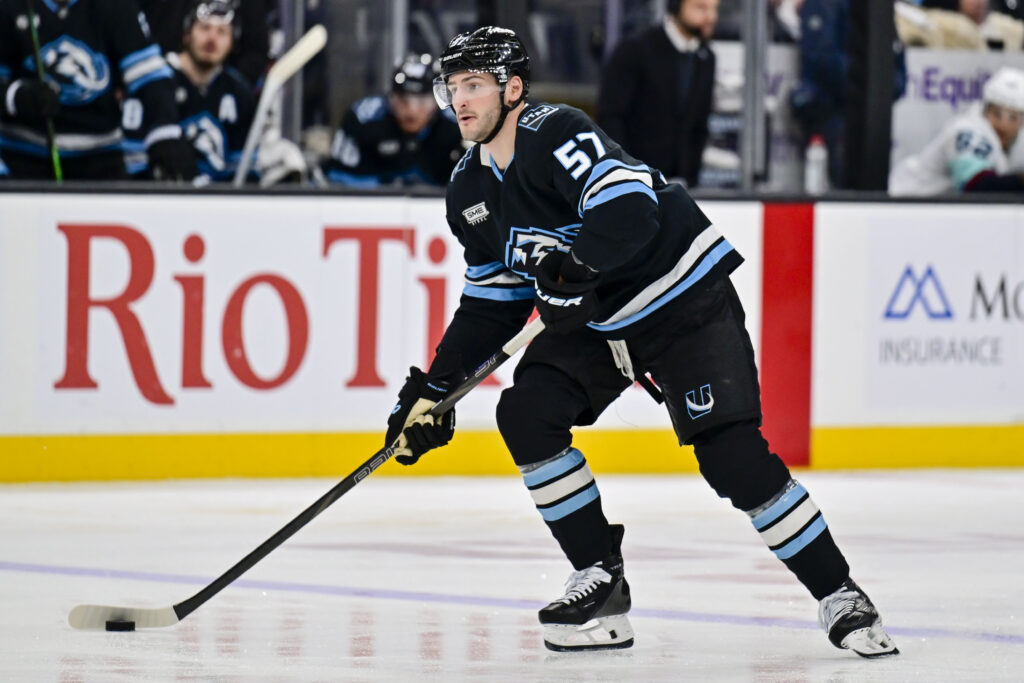 Mammoth Re-Sign Nick DeSimone – Pro Hockey Rumors