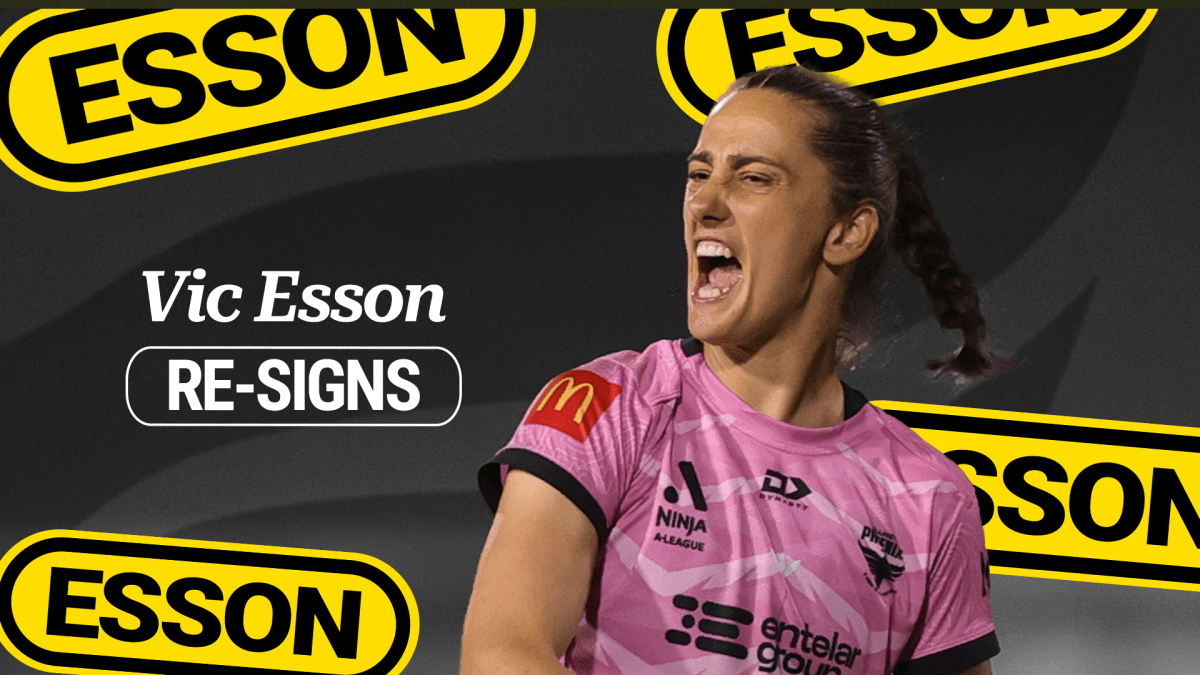 Nix re-sign Football Ferns 'keeper