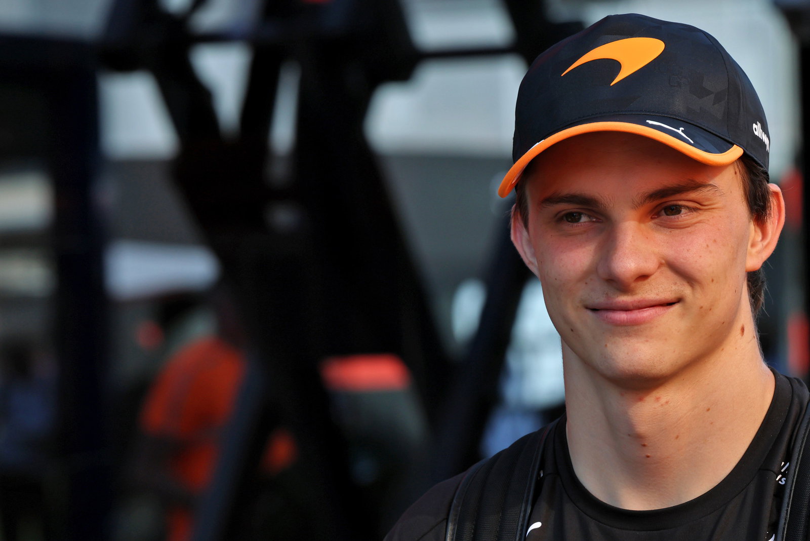 ‘He’s a fighter’: F1 champion defends Oscar Piastri