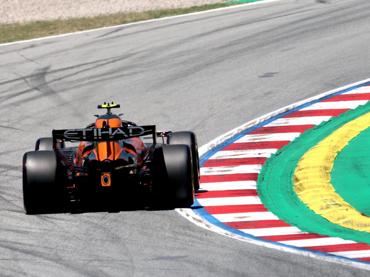 McLaren to debut its own 'upside down' F1 rear wing in Austria
