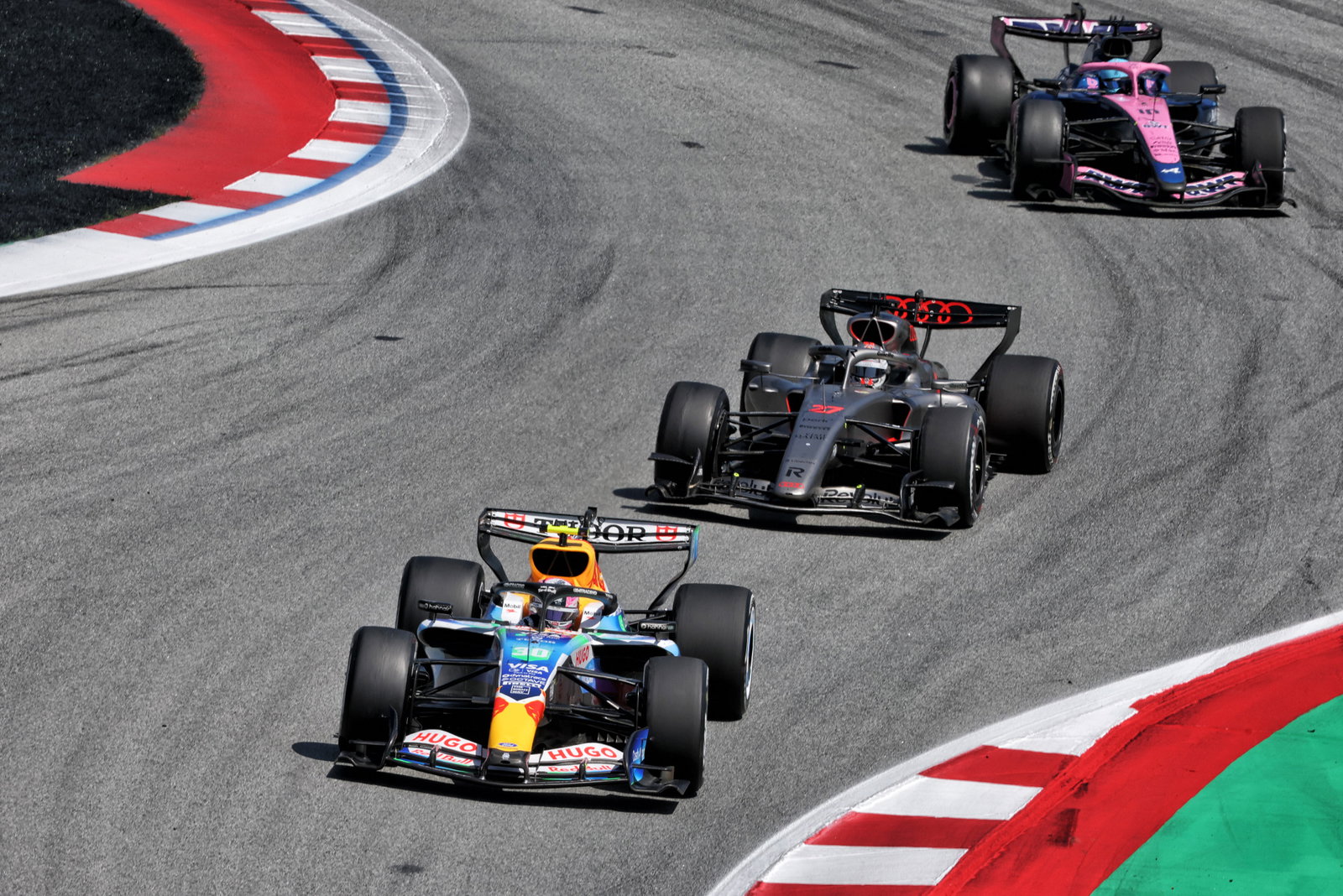 Freak Hulkenberg DNF adds twist to Lawson points run